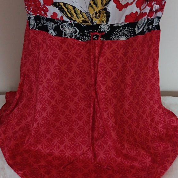 CAbi Silk Blouse In Red Hisbiscus Golden Butterly - Picture 7 of 15